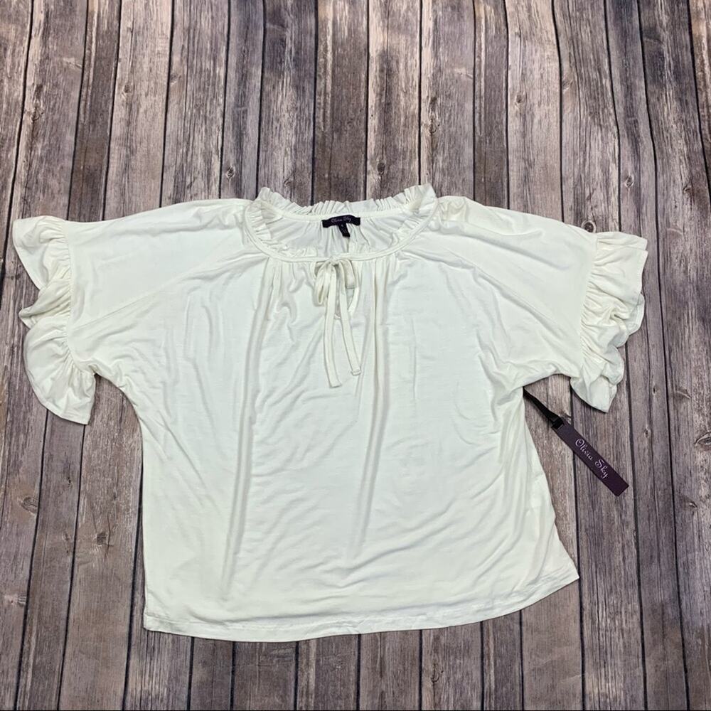 Olivia sky cream ruffle sleeve top